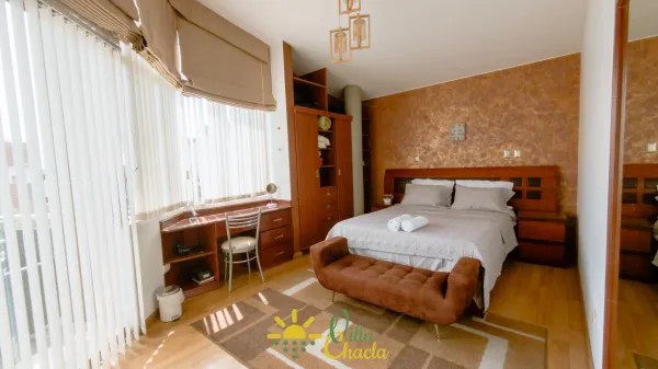 Disfruta de una cocina con diseño contemporáneo, totalmente equipada para preparar banquetes.